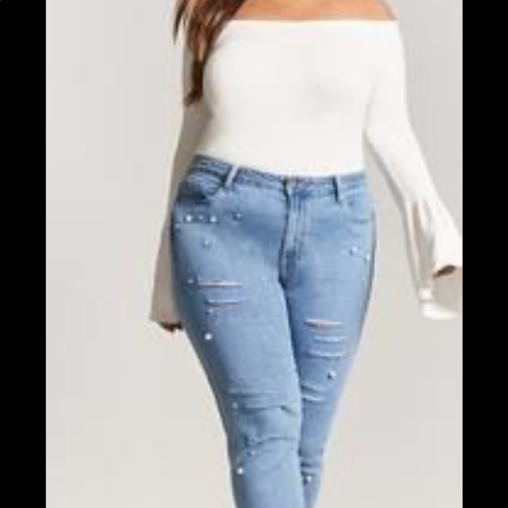 New forever 21 pearl jeans